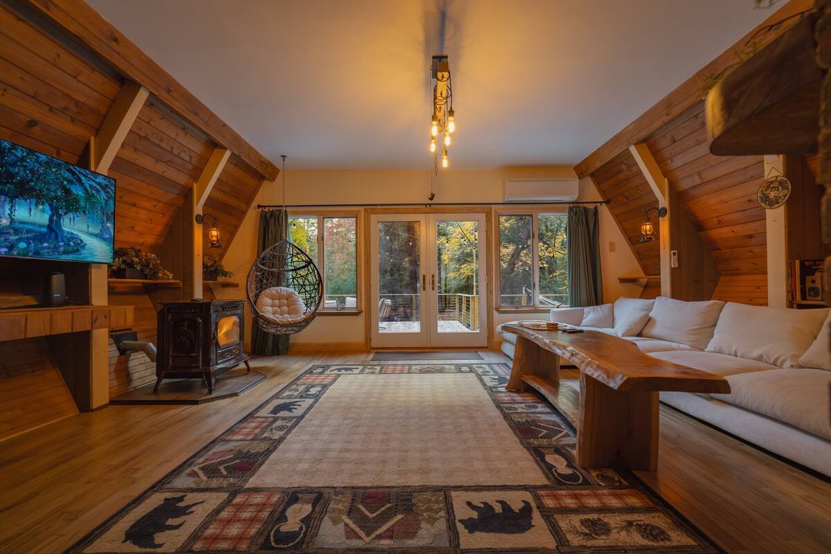The 10 Most Romantic Airbnbs near NYC for 2025
