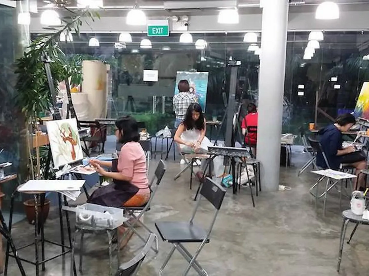 Paint your sorrows away with art jamming