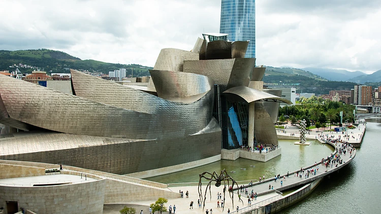 Guggenheim Museum - Bilbao, Spain Guggenheim Museum - Bilbao, Spain