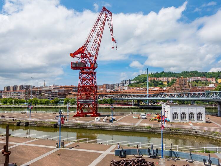 Visit the Itsasmuseum (Museo Marítimo de Bilbao)