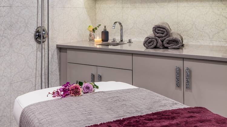 Haven Spa NYC treatment room