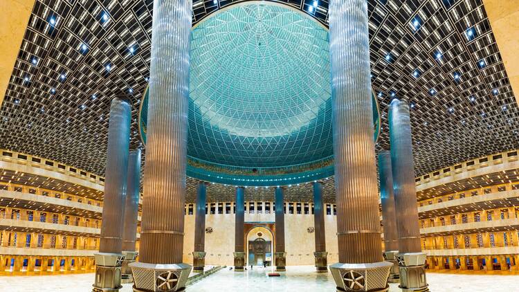 Istiqlal Mosque, Jakarta