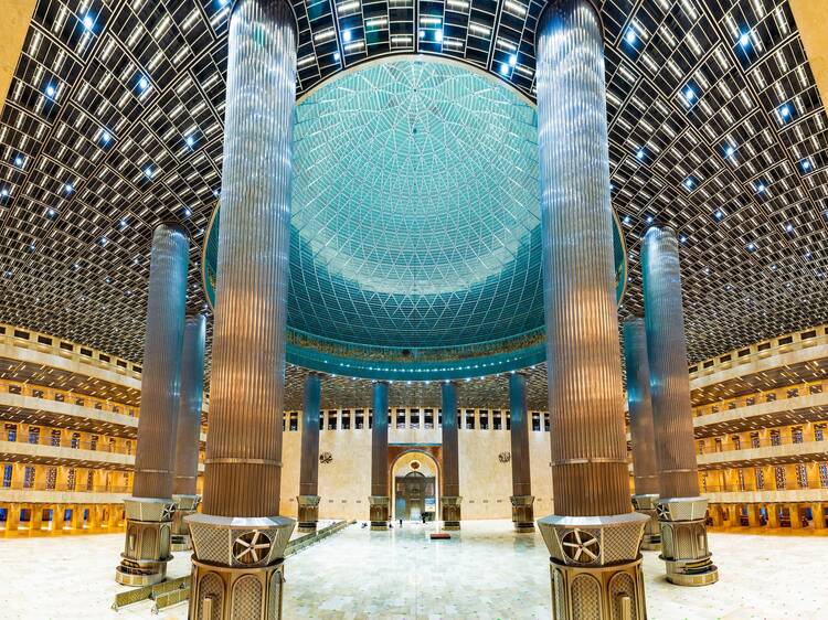 Istiqlal Mosque, Jakarta