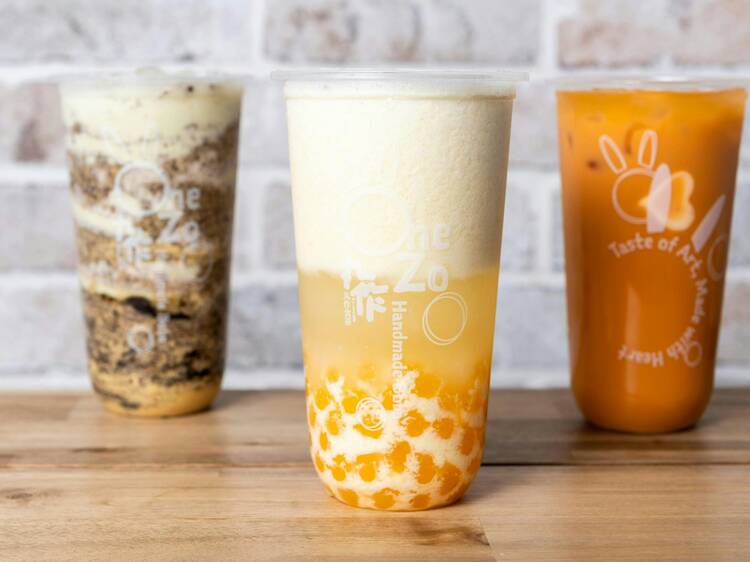 Probar su pastelería y el bubble tea