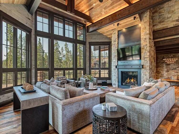 A seriously huge Alpine villa in Breckenridge