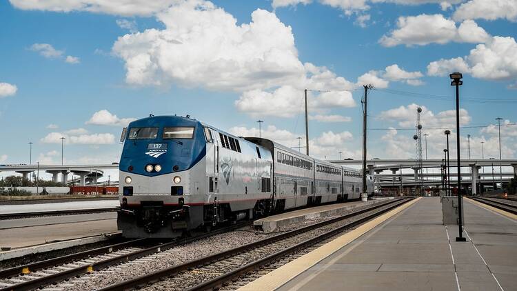 Amtrak train in Fort Worth