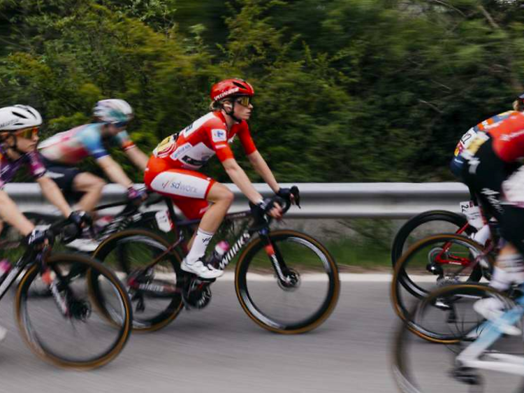 Barcelona acogerá la salida de La Vuelta Femenina por primera vez en la historia esta primavera