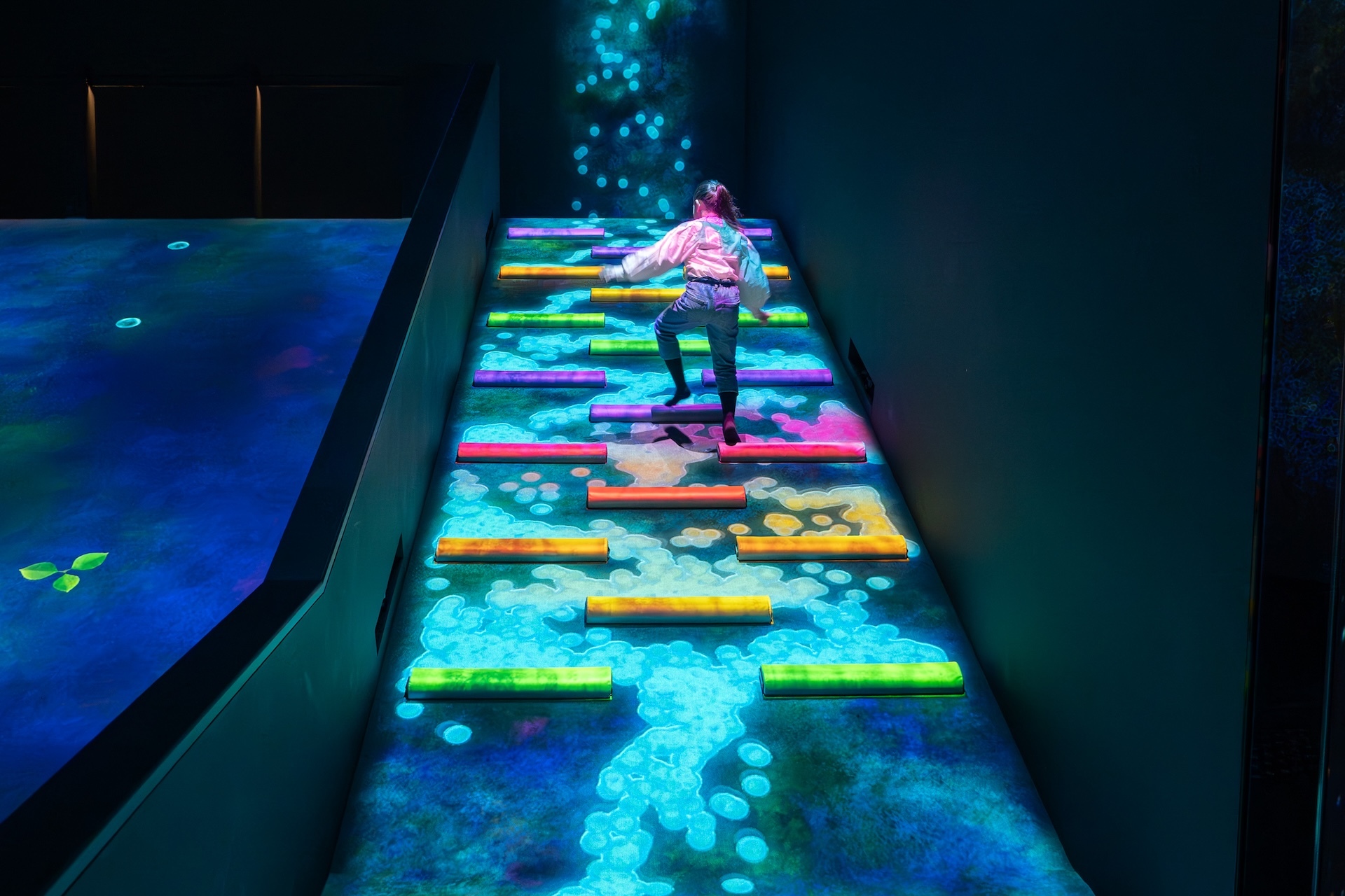 teamLab Planets