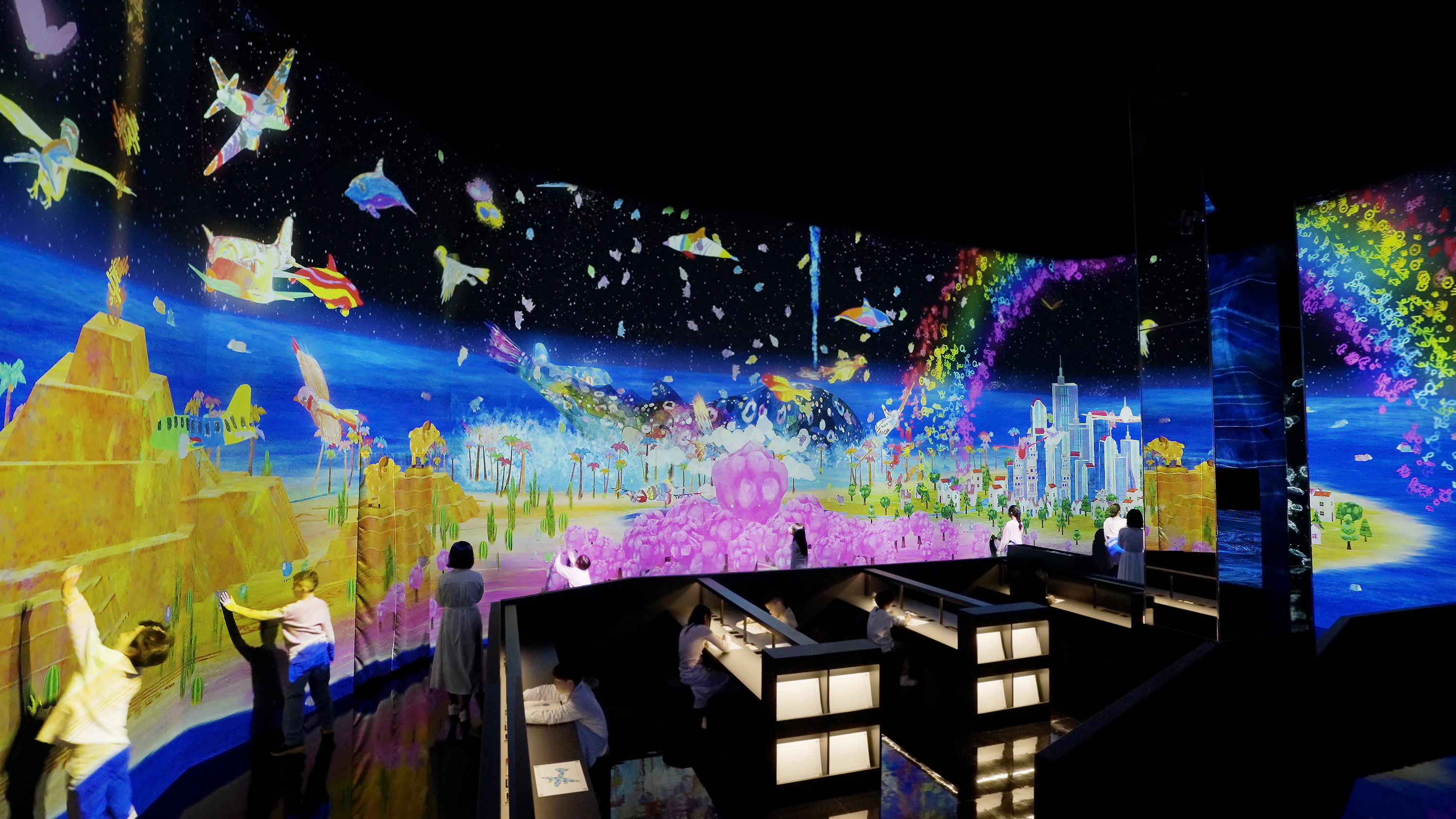 teamLab Planets