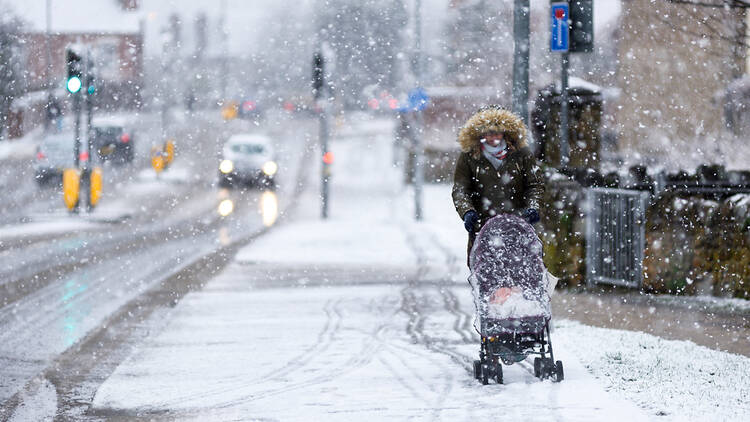 A snowy street in Nottinghamshire, England