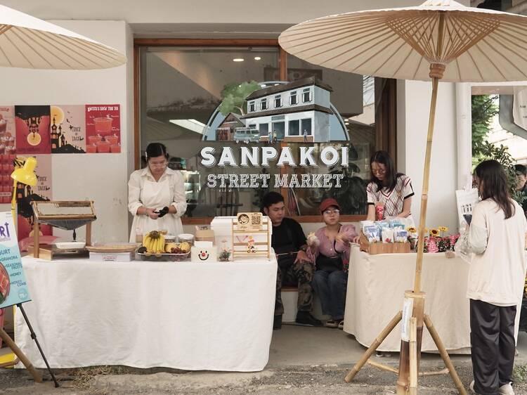 Sanpakoi Street Market