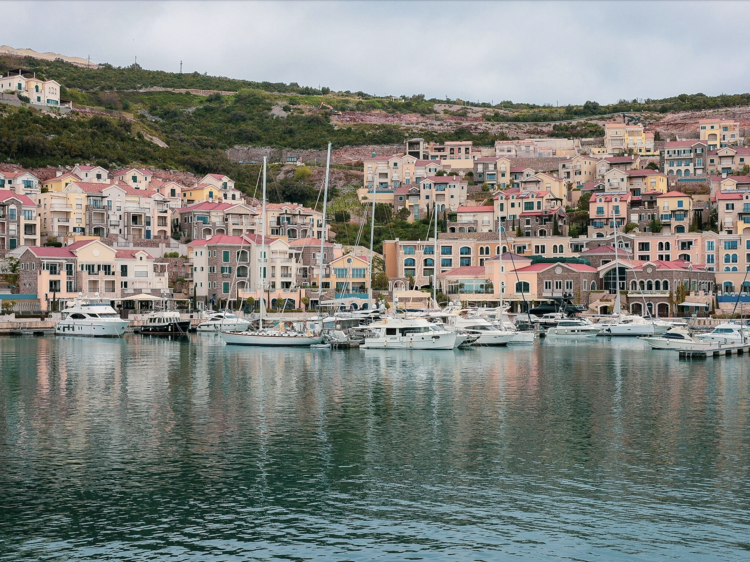 Luštica Bay