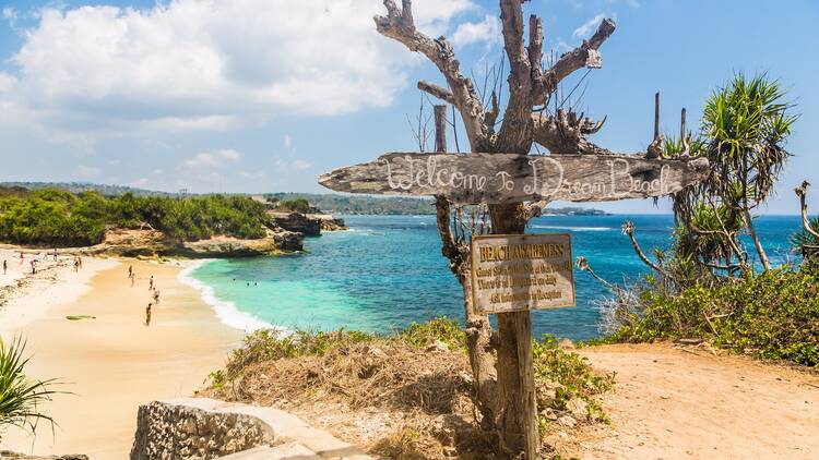 Nusa Lembongan Cliffs