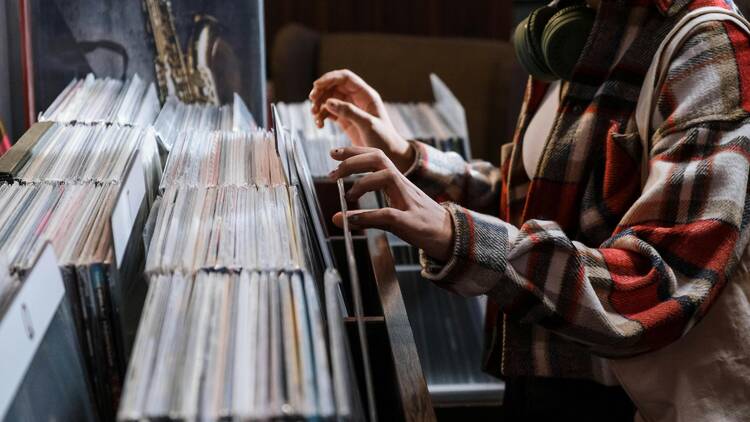 As melhores lojas para comprar discos de vinil no Porto