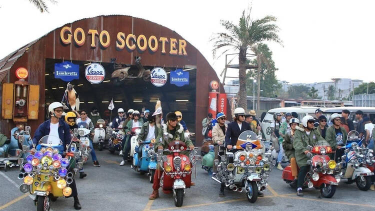 Go to Scooter