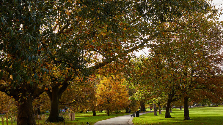 Clissold Park