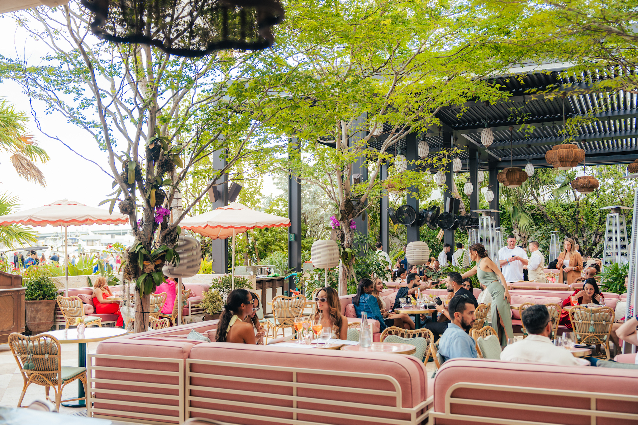 20 Best Bottomless Brunch Spots in Miami Where the Sunday Funday Never Ends
