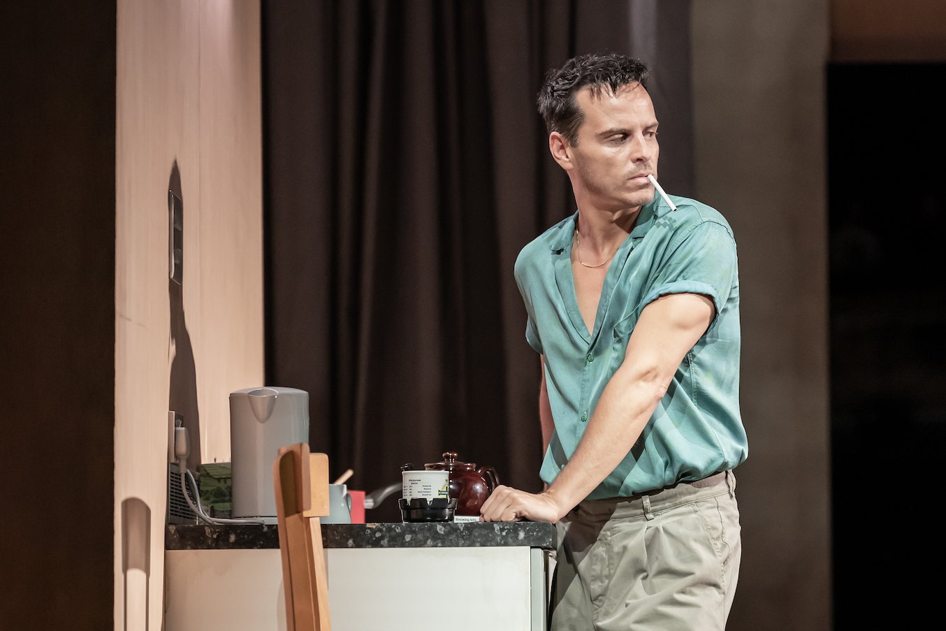 Andrew Scott Shines in Solo Performance of 'Vanya'