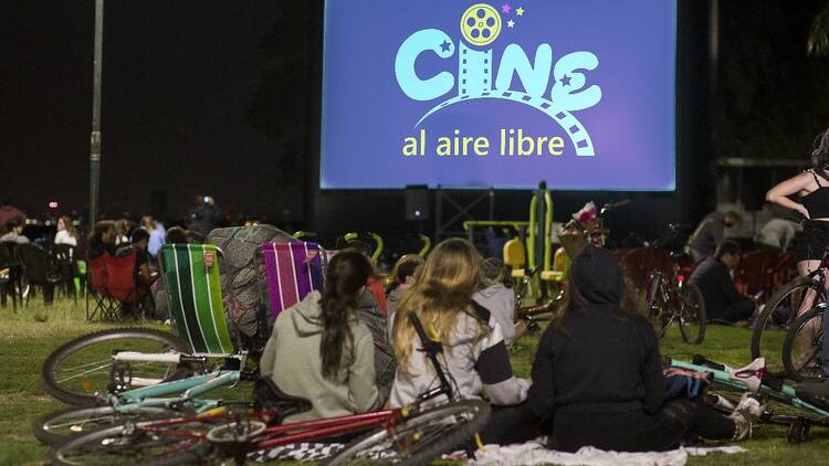 Cine al aire libre