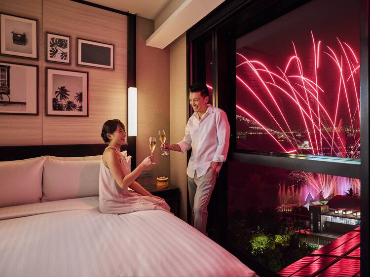 The best romantic hotel packages in Singapore for a Valentine’s Day staycation