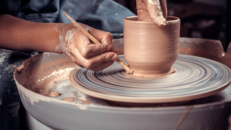 South Asian Pottery Wheel Throwing with Surface Decoration