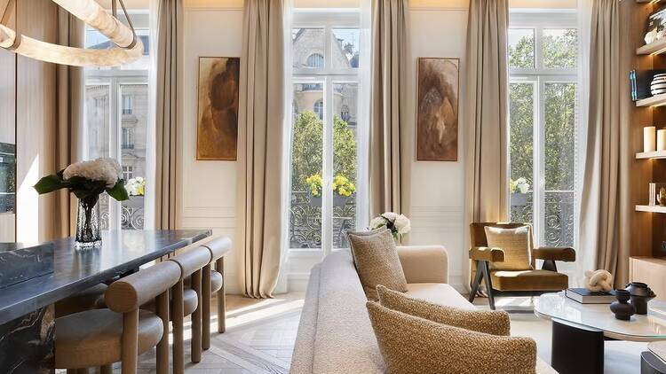 The opulent serviced apartment on Avenue Pierre 1er de Serbie