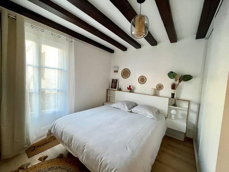 The super snug apartment in the Latin Quarter