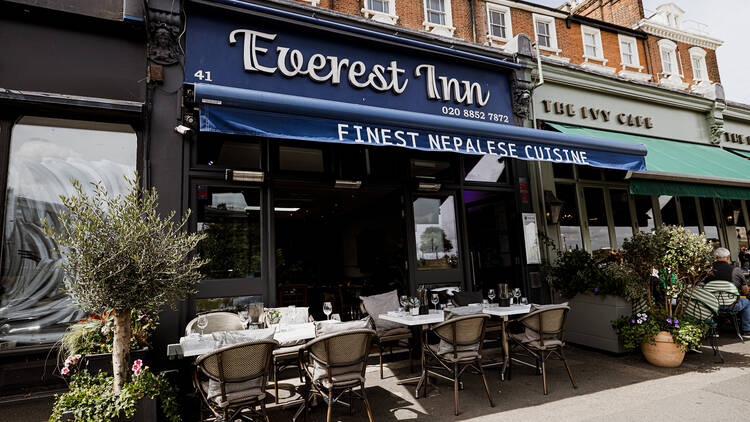 Everest Inn