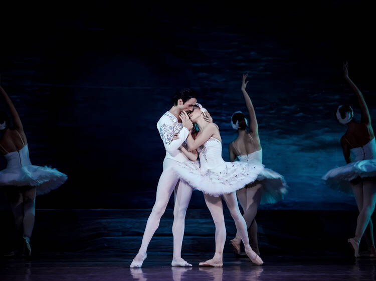 Grand Kyiv Ballet's Swan Lake