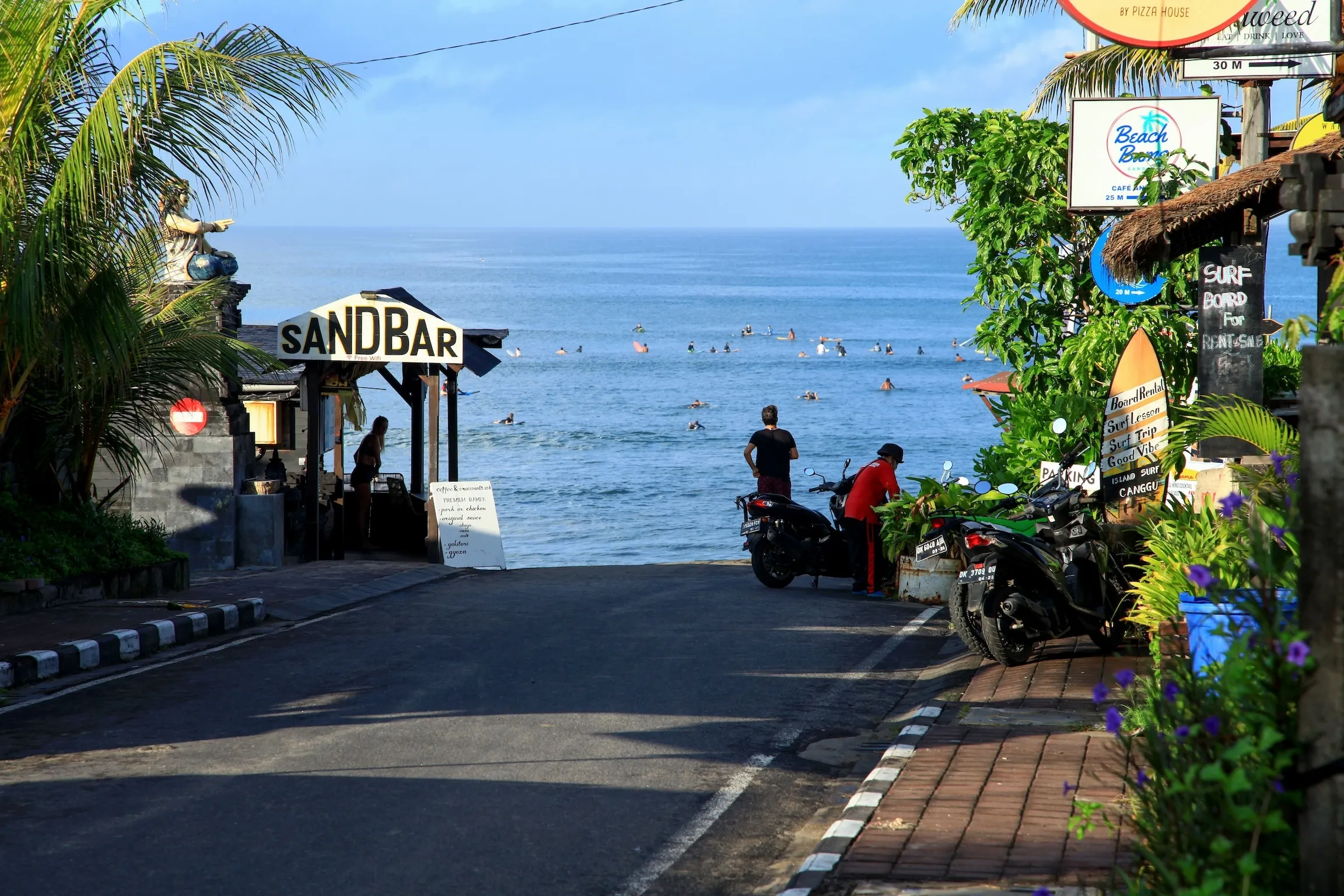 Batu Bolong, Bali