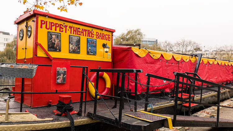 All aboard the Puppet Theatre Barge