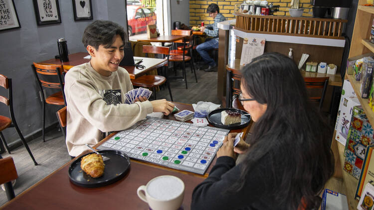 El Jugador cafetería con juegos de mesa