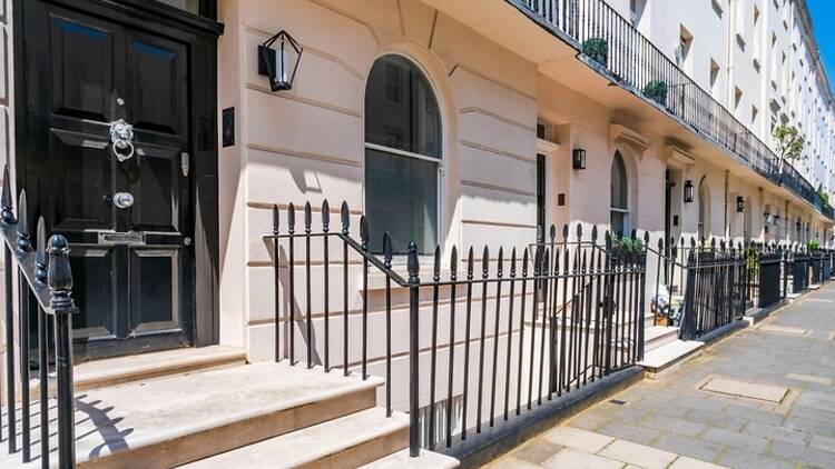 White terraced houses in Westminster 