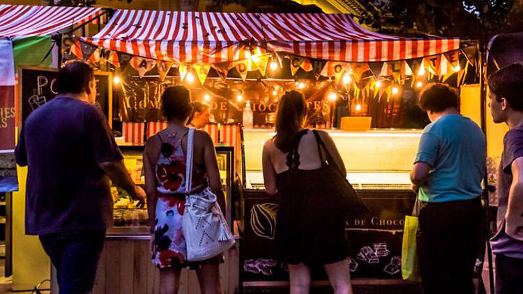 BA Market at Night at Plaza Echeverría