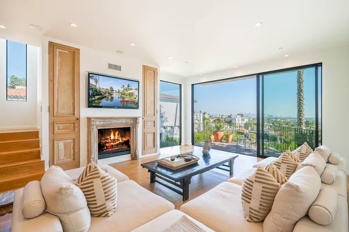 Best Luxury Airbnbs in Los Angeles for 2025