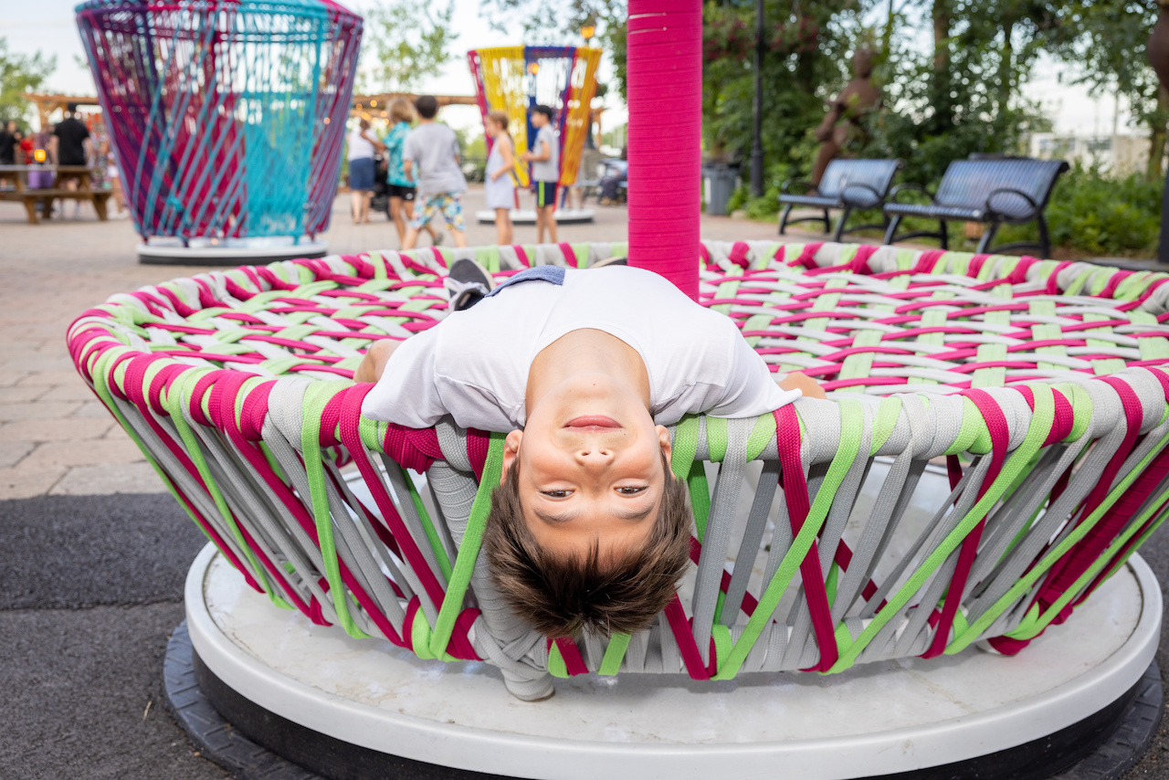 Los Trompos by Esrawe + Cadena