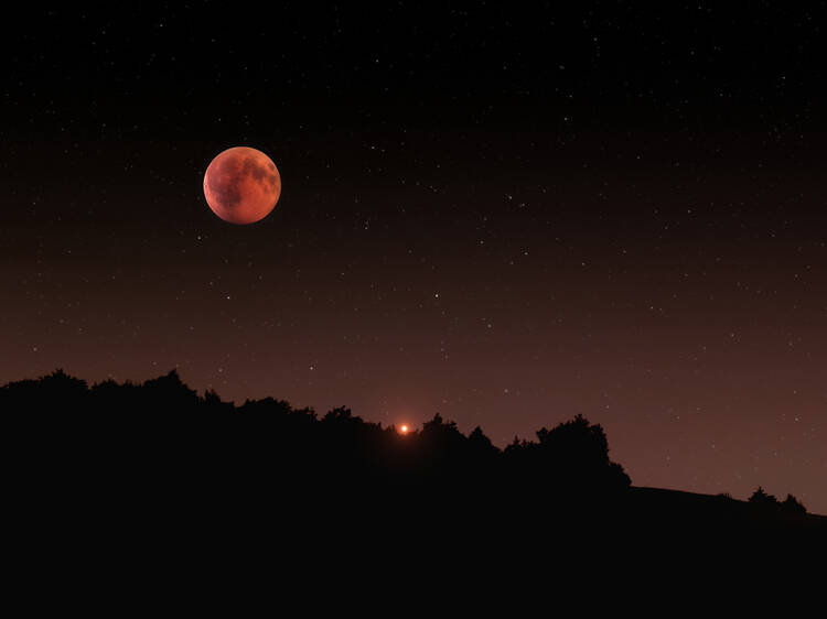 Here’s when the lunar eclipse will happen in the USA tonight, including peak times