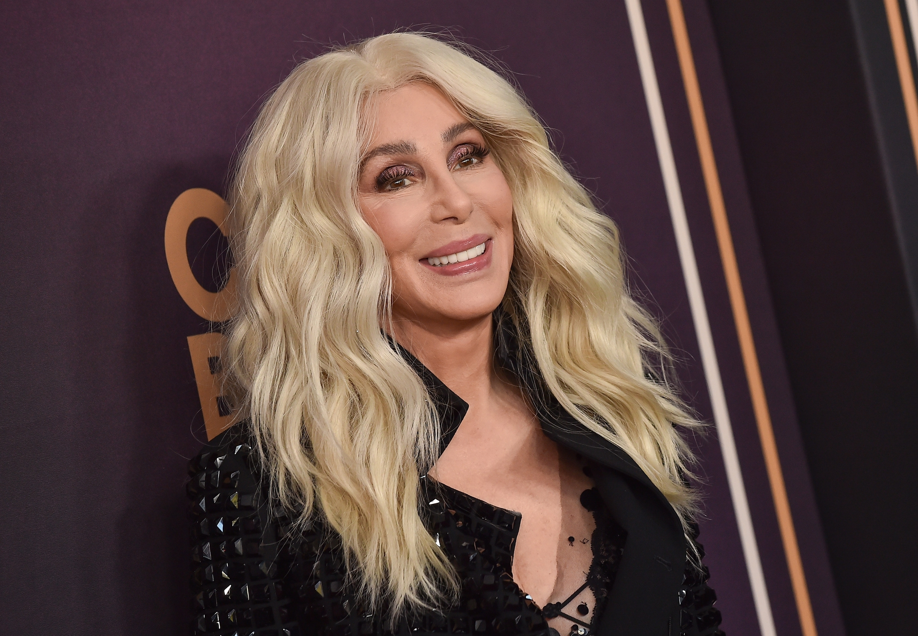 Cher, Alicia Keys and other big names are performing at a benefit concert in NYC tomorrow