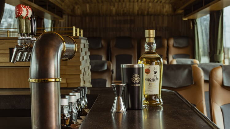 日本の酒を味わい続ける。