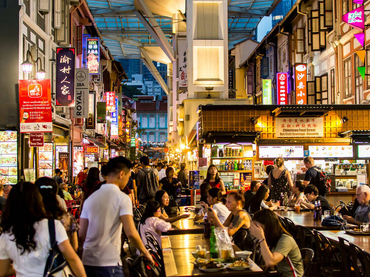 Singapore night chinatown 