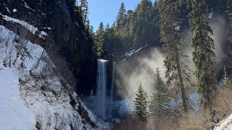 Tamanawas Falls