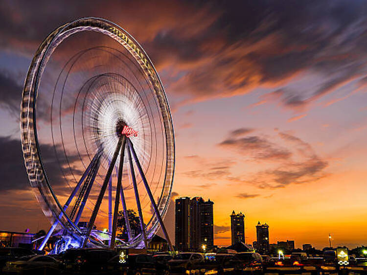 Asiatique The Riverfront