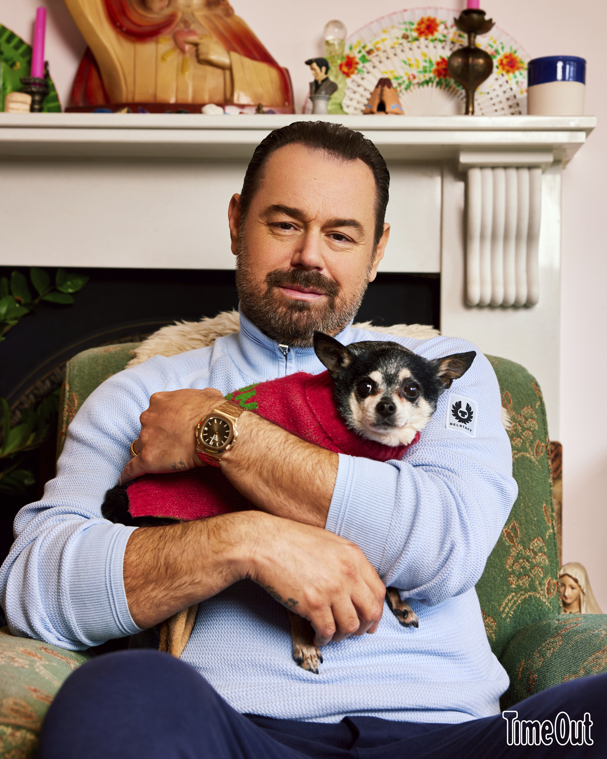 Danny Dyer with a dog