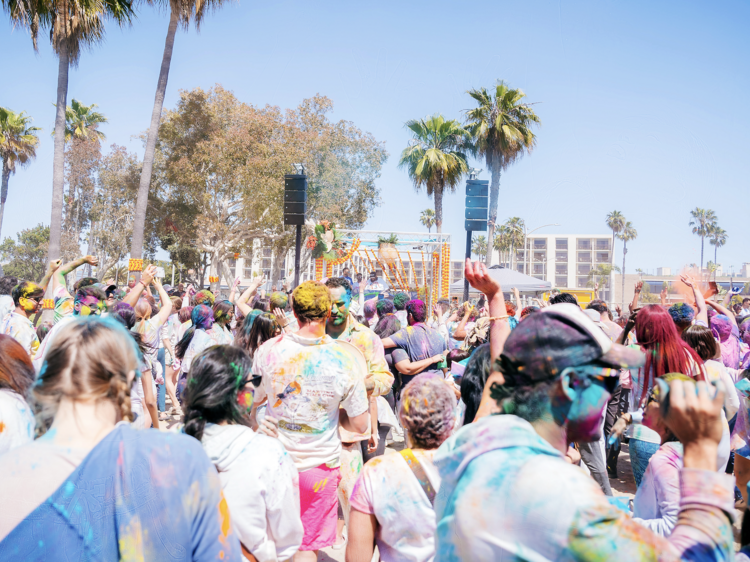 Holi & the Beach