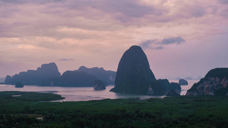 See heaven on earth at Samet Nangshe Viewpoint