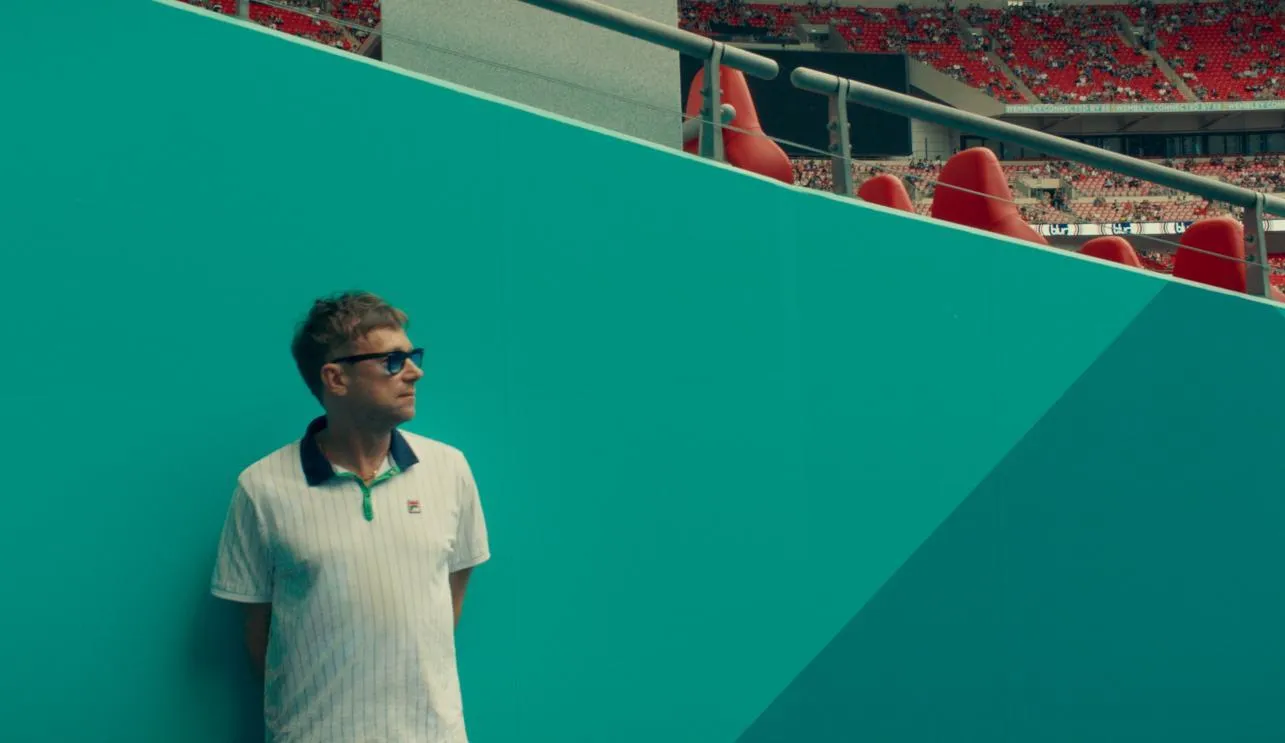 Fotograma de 'Blur, to the end'.