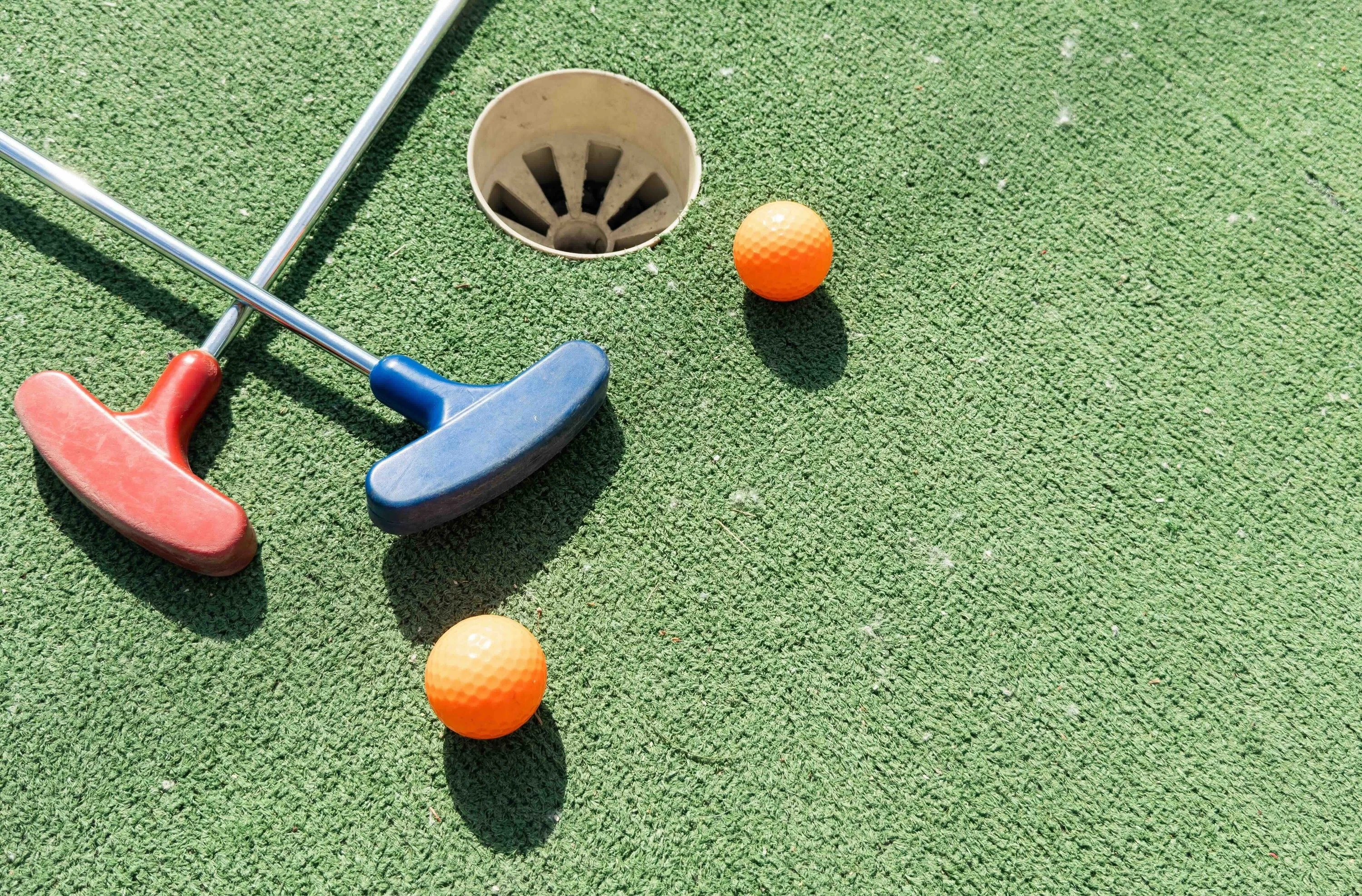 mini golf