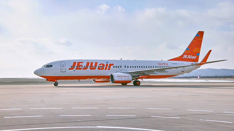 Jeju Air direct budget flights from Singapore to Seoul Korea