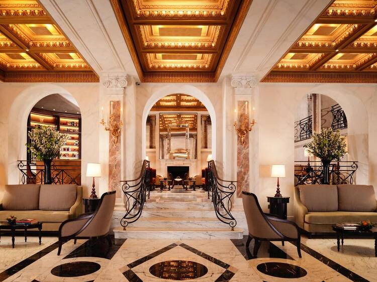 lobby of hotel eden in rome 