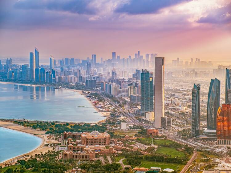 Aerial photo of Abu Dhabi cityscape